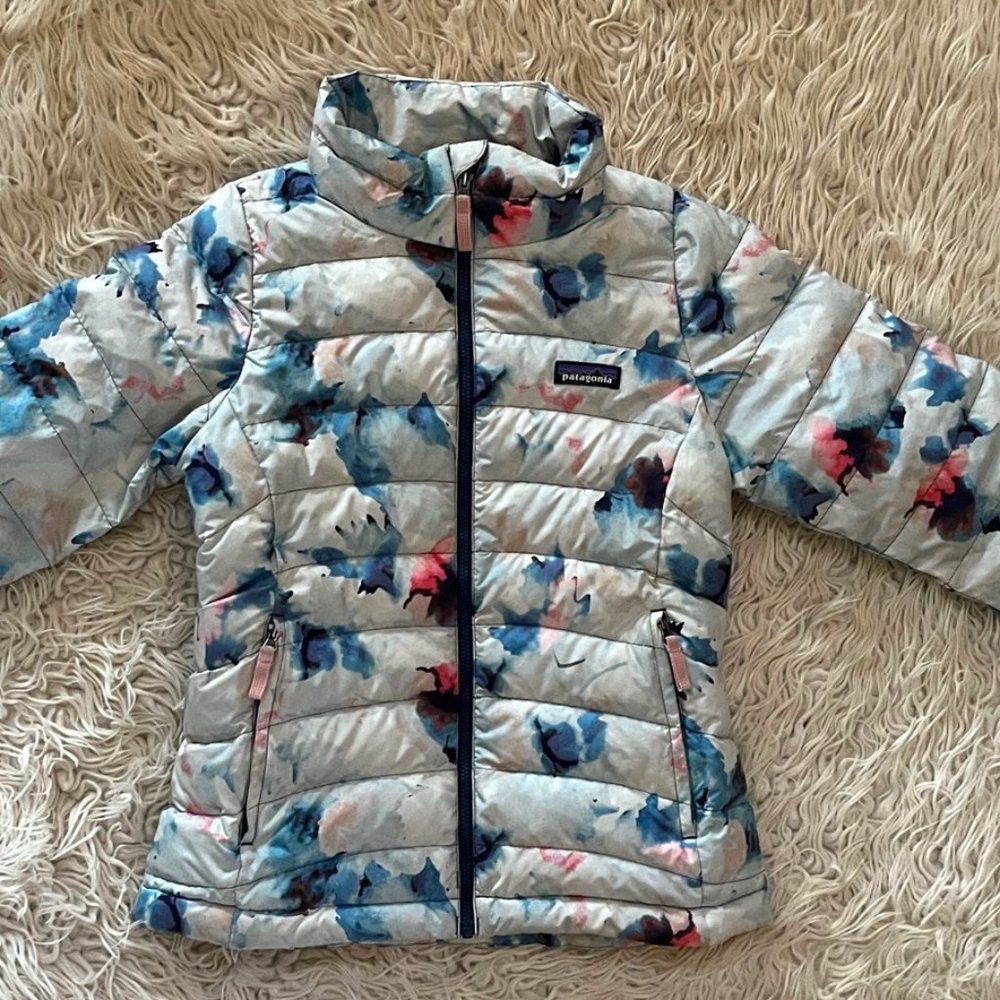 Patagonia light blue - watercolor puffy coat